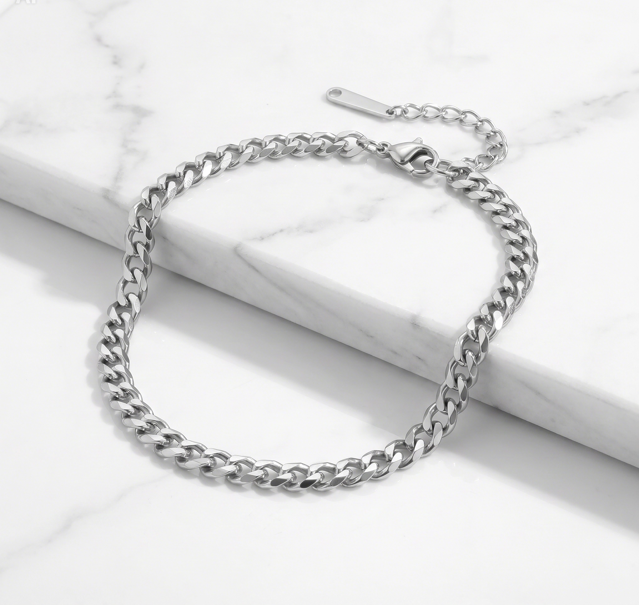 The Riviera Anklet