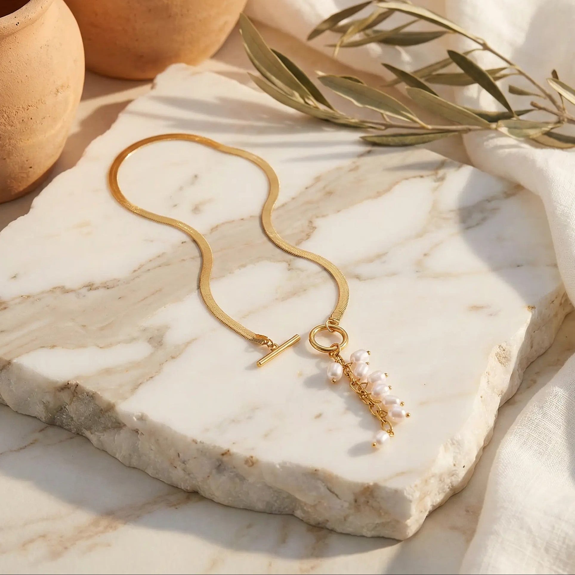 The Lux Pearl Necklace