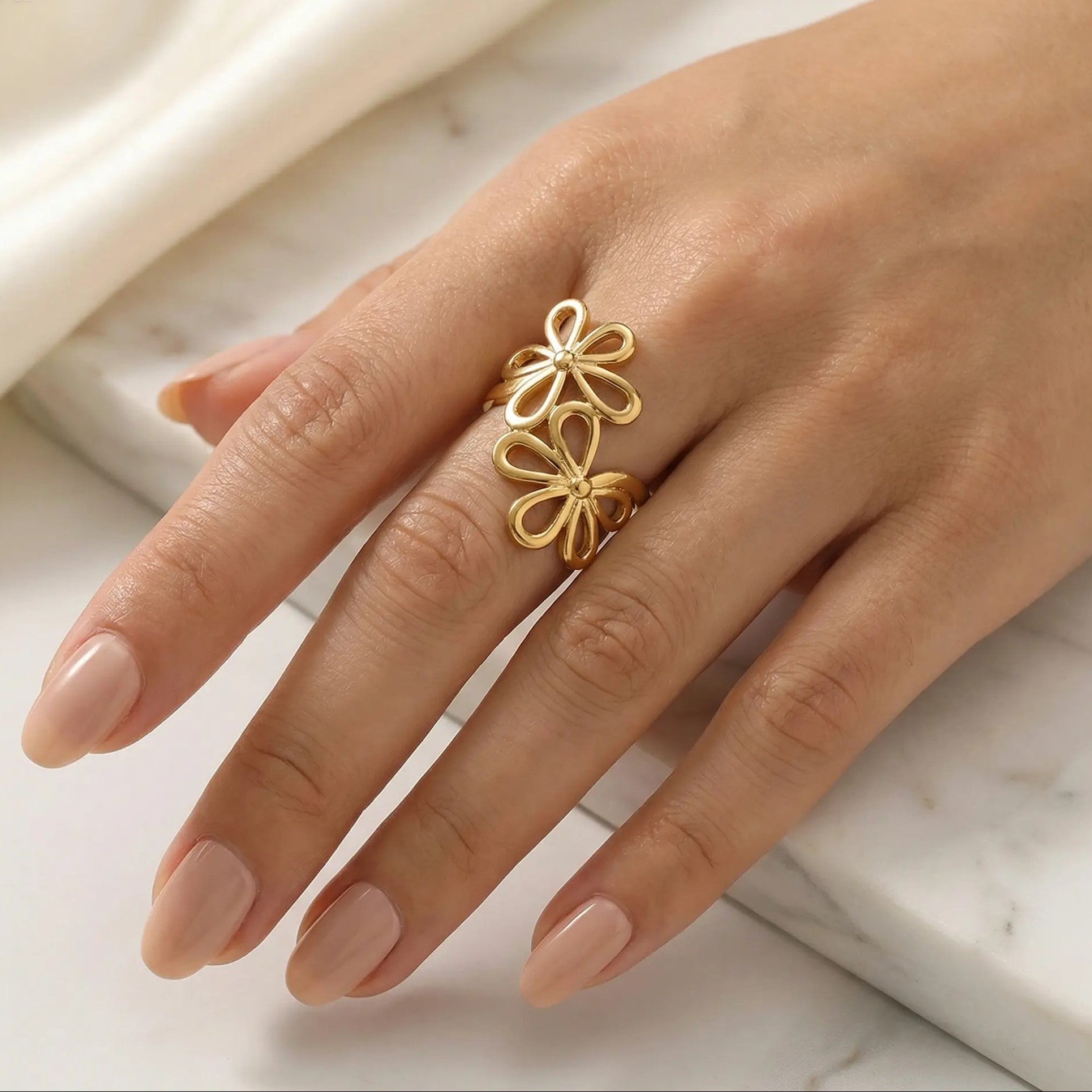 The Flora Ring