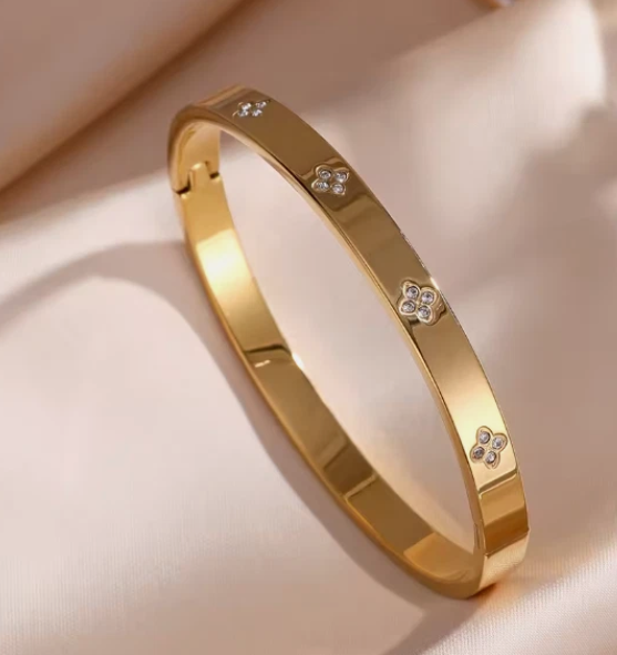 The Crystal Clover Bangle Bracelet