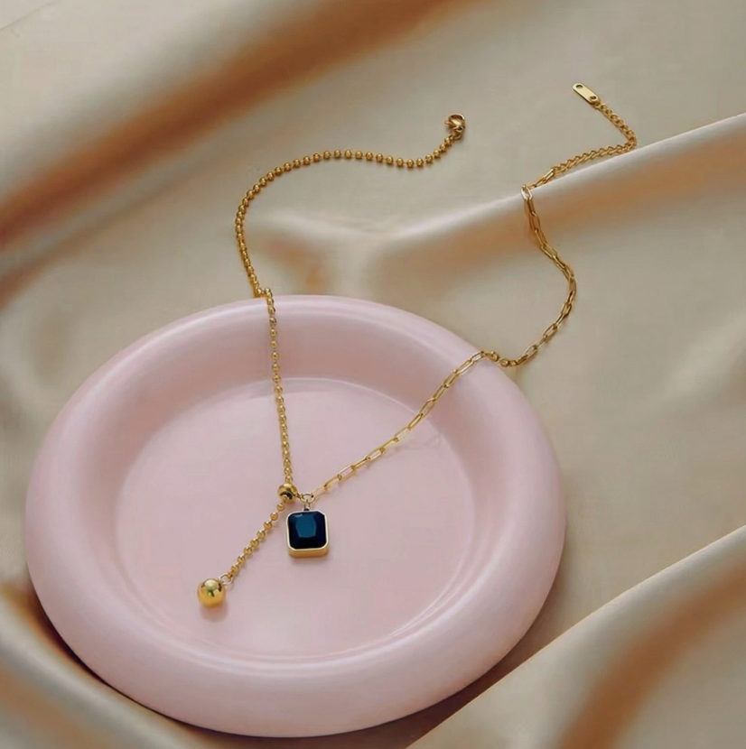 The Black Y Drop Necklace