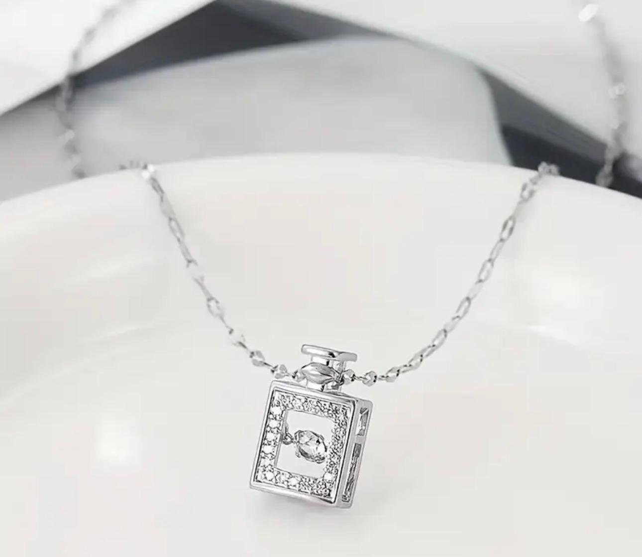 The Perfume Bottle Pendant Necklace